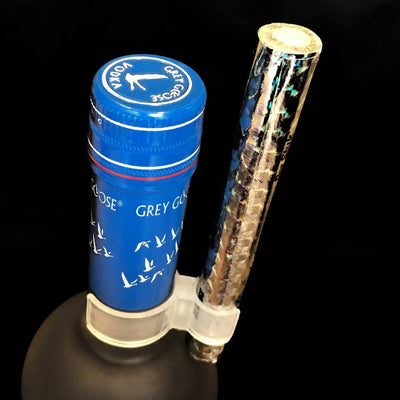 Eisbrunnen - Aufsätze (24 Stück)Material KunststoffFarbe TransparentPassend für fast jede Schnapsflasche oder Sektflasche