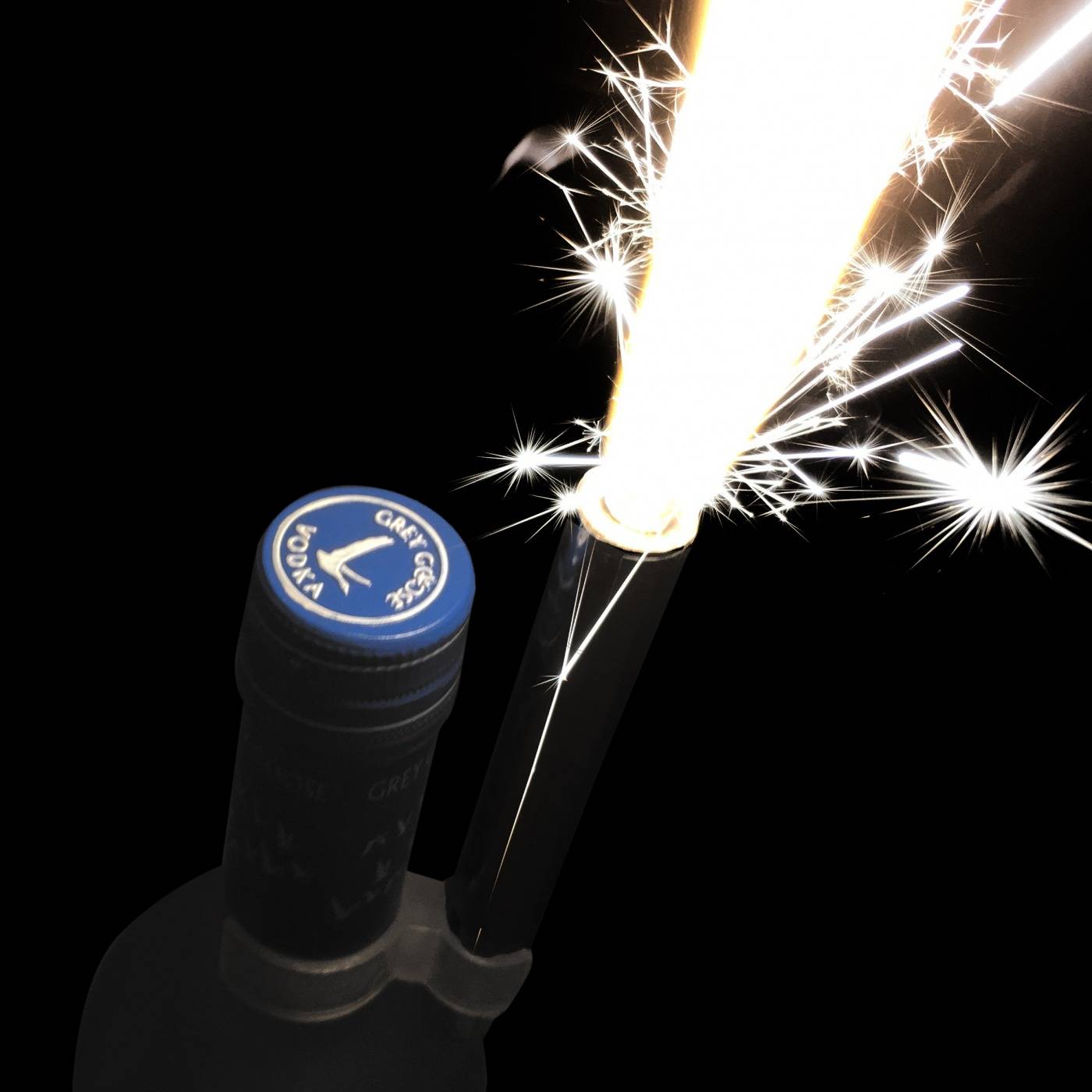 Ijsfontein - Opzetstukjes (24 stuks)Materiaal Plastic Kleur Doorzichtig Geschikt voor Bijna iedere fles drank of champagnefles