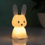 Konijn Nachtlampje – Zacht Kinderlampje met Kleuren & Tikbediening