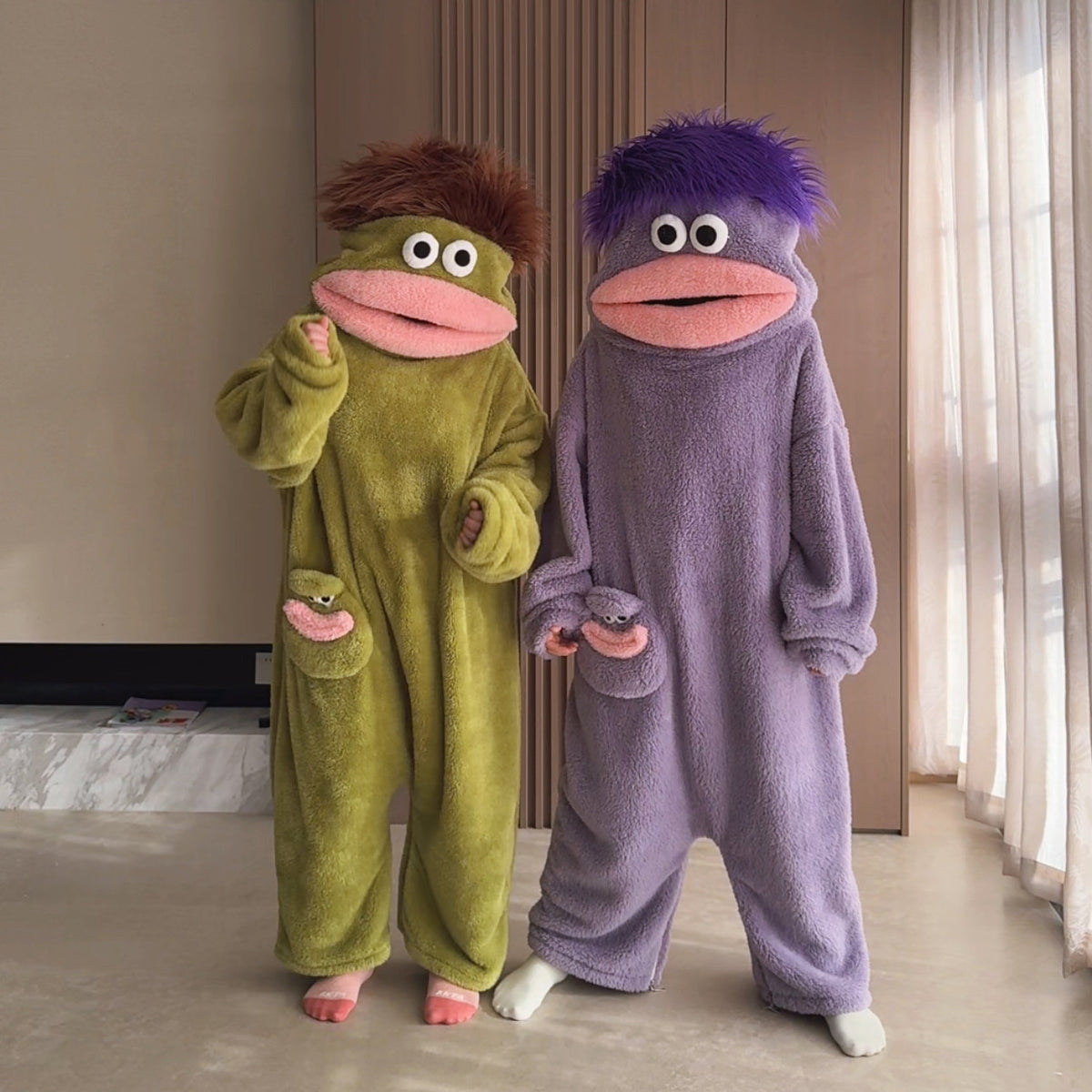 Big mouth onesie duo kostuum