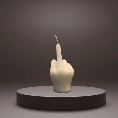 Middelvinger Kaars XL (10x17cm)  - Wit/Zwart - Rozemarijn/Kamille