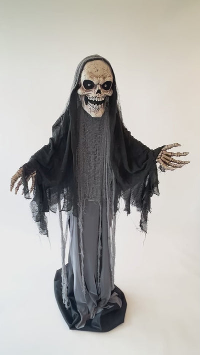 Halloween Dekoration wachsender Sensenmann